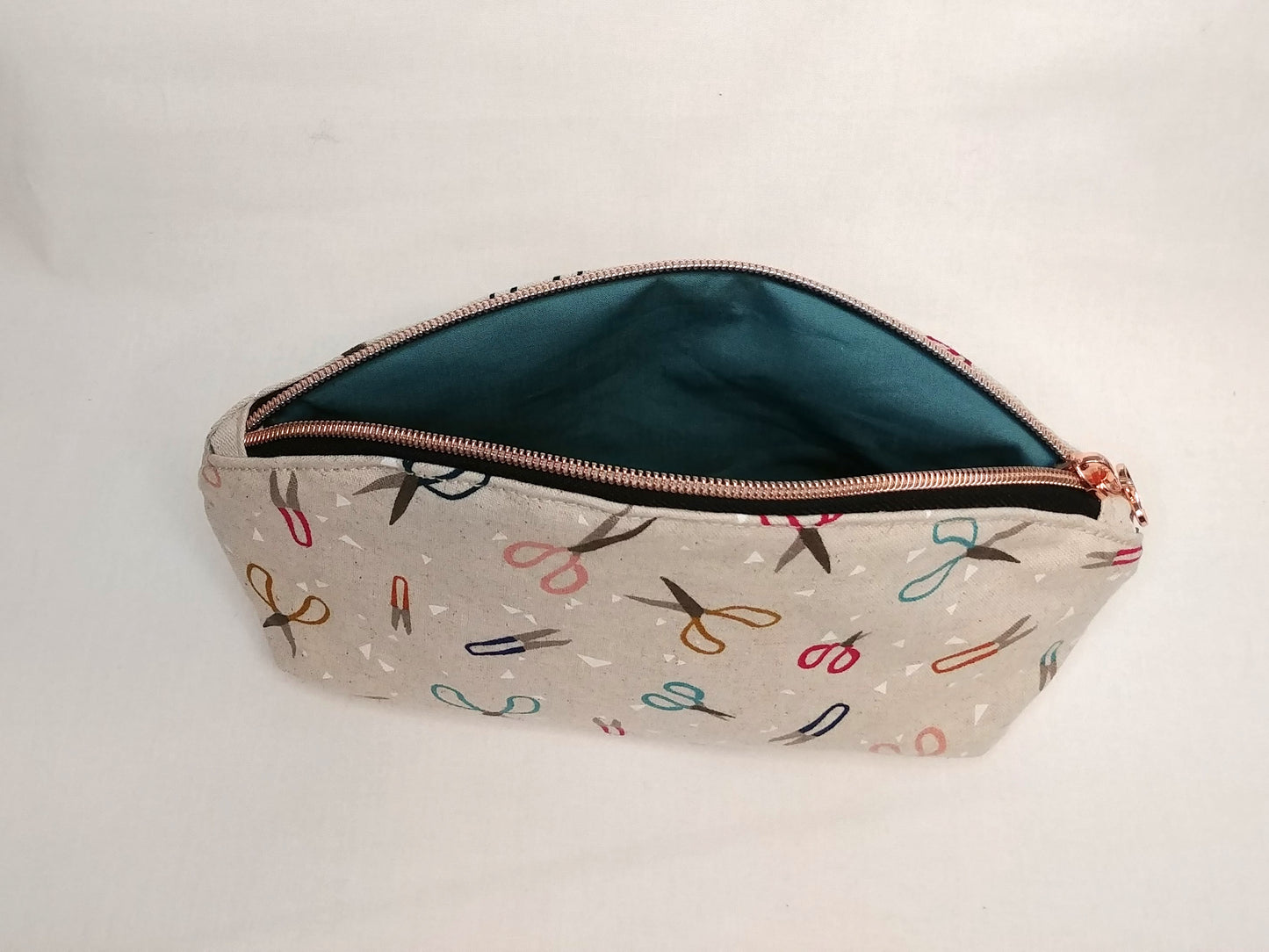 Cream Scissor Print Canvas Makeup Bag