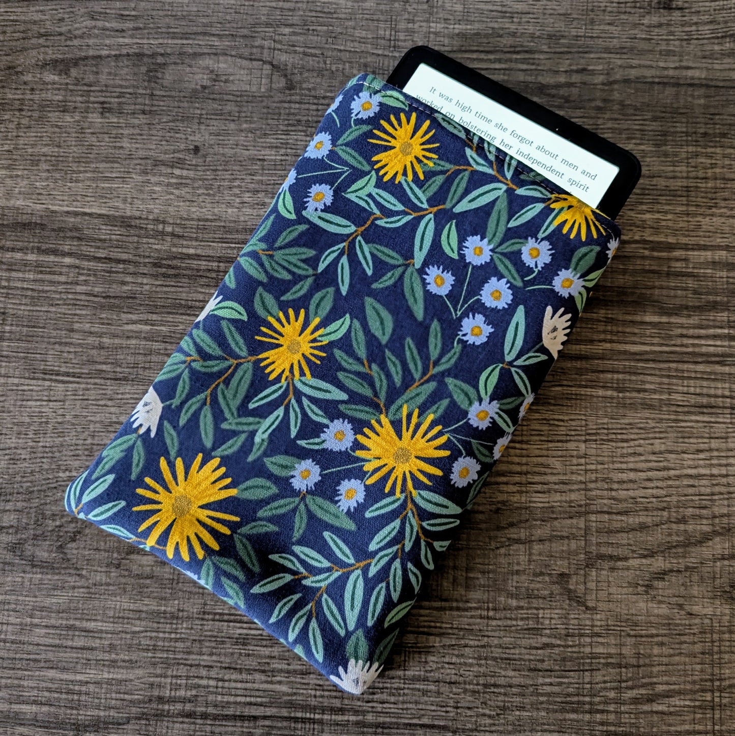 Navy Daisy Floral Canvas Book Sleeve