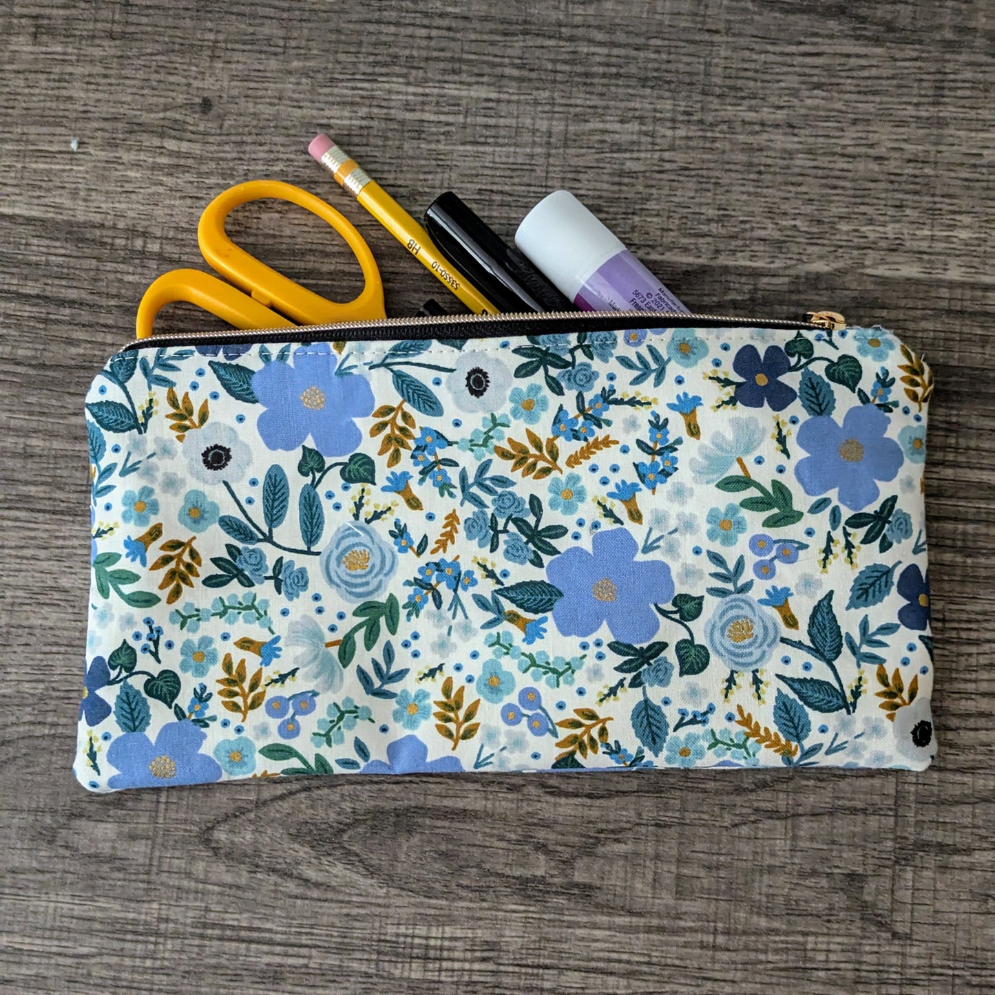Wild Rose Blue Cotton Zipper Pouch