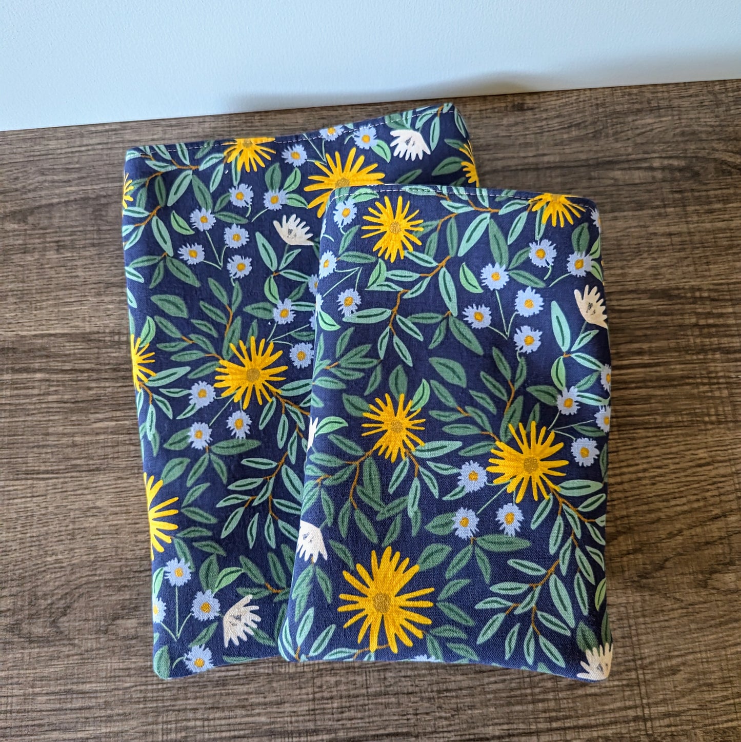 Navy Daisy Floral Canvas Book Sleeve