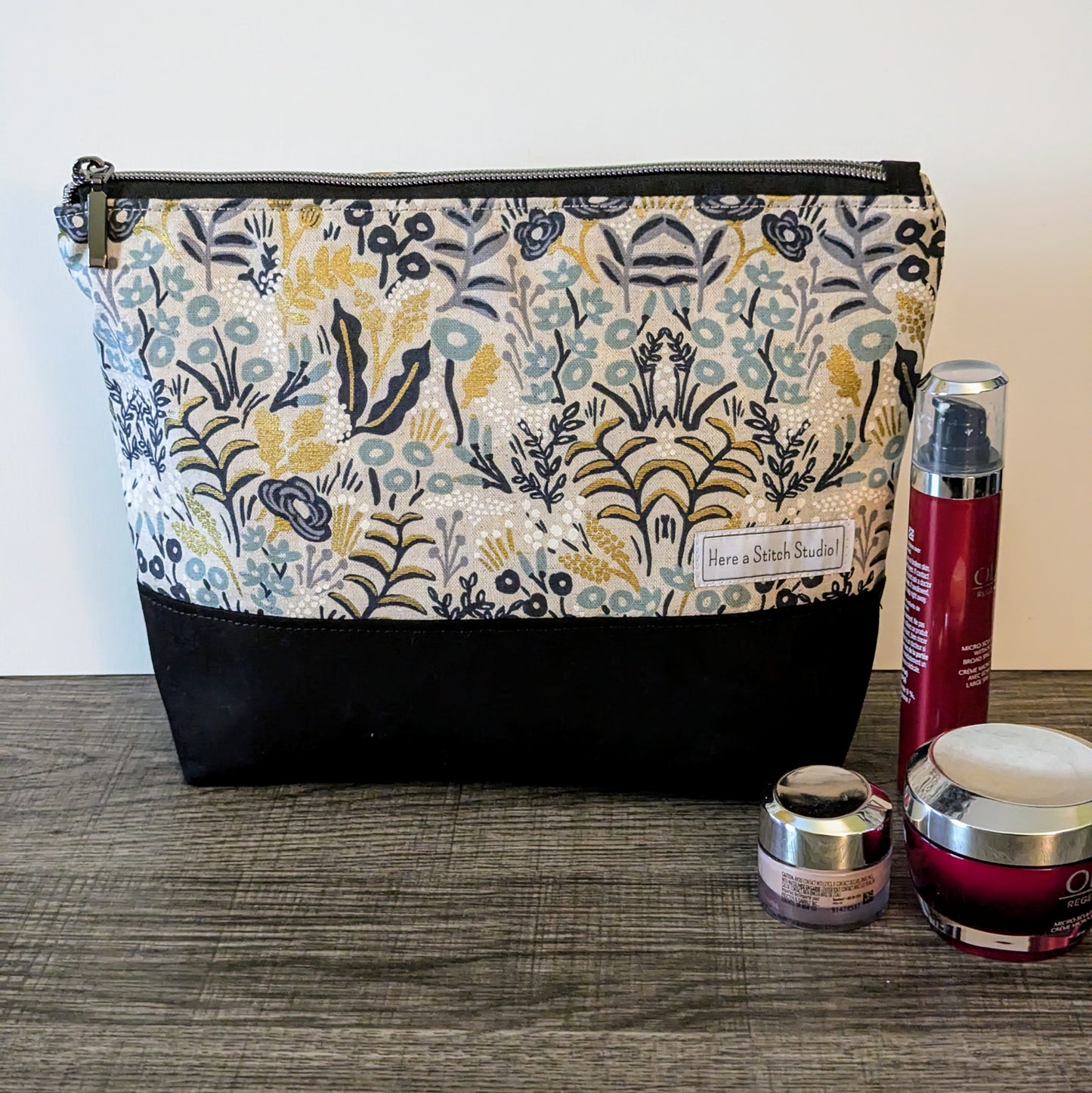 Large Floral Menagerie Natural Canvas Zipper Bag