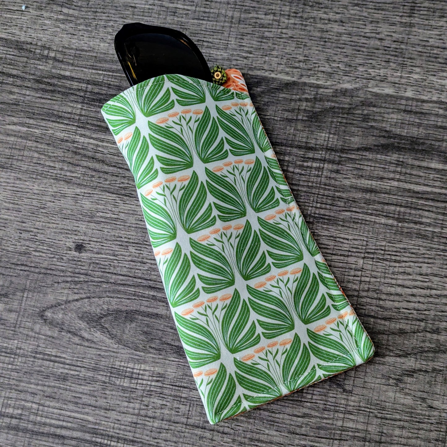 Oma's Garden Eyeglass Pouch