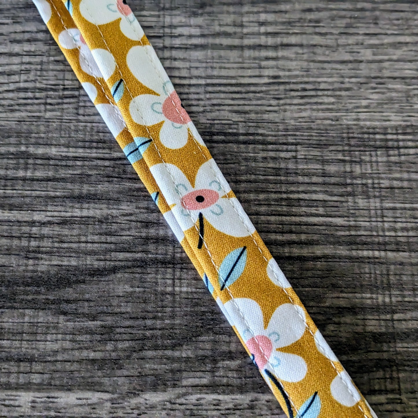 Yellow Daisy Cotton Wrist Lanyard