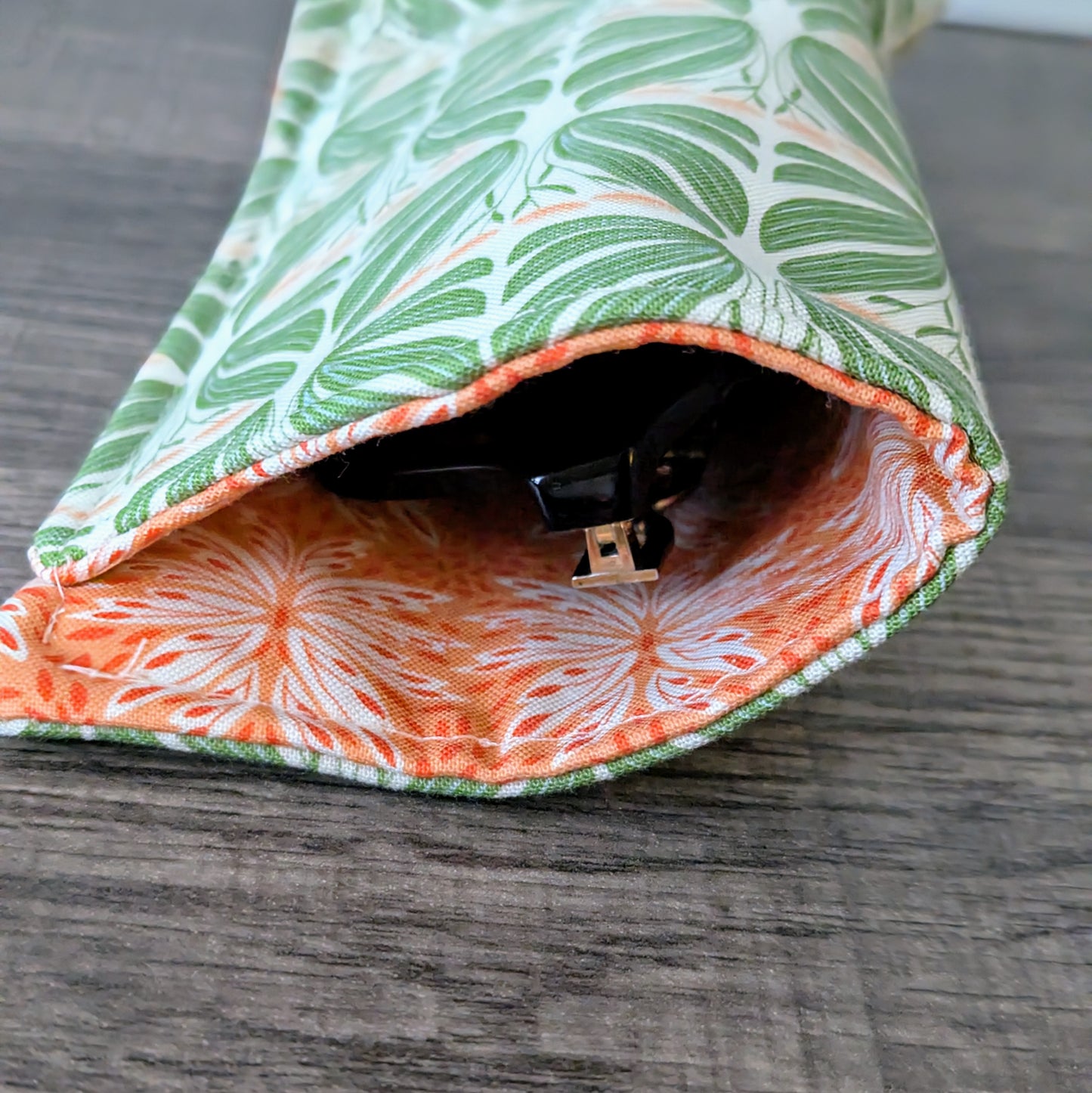 Oma's Garden Eyeglass Pouch