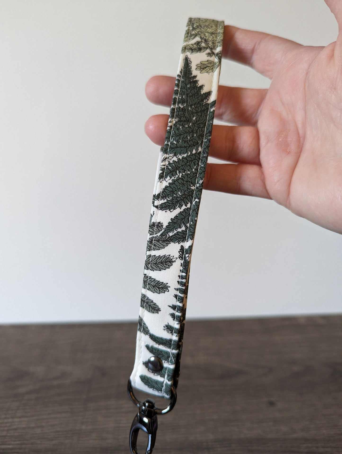 Fern Wrist Lanyard