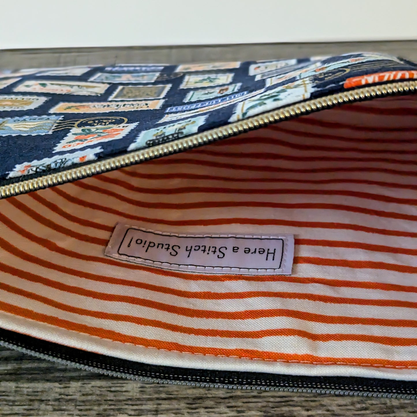 Navy Stamp Cotton Zipper Pouch