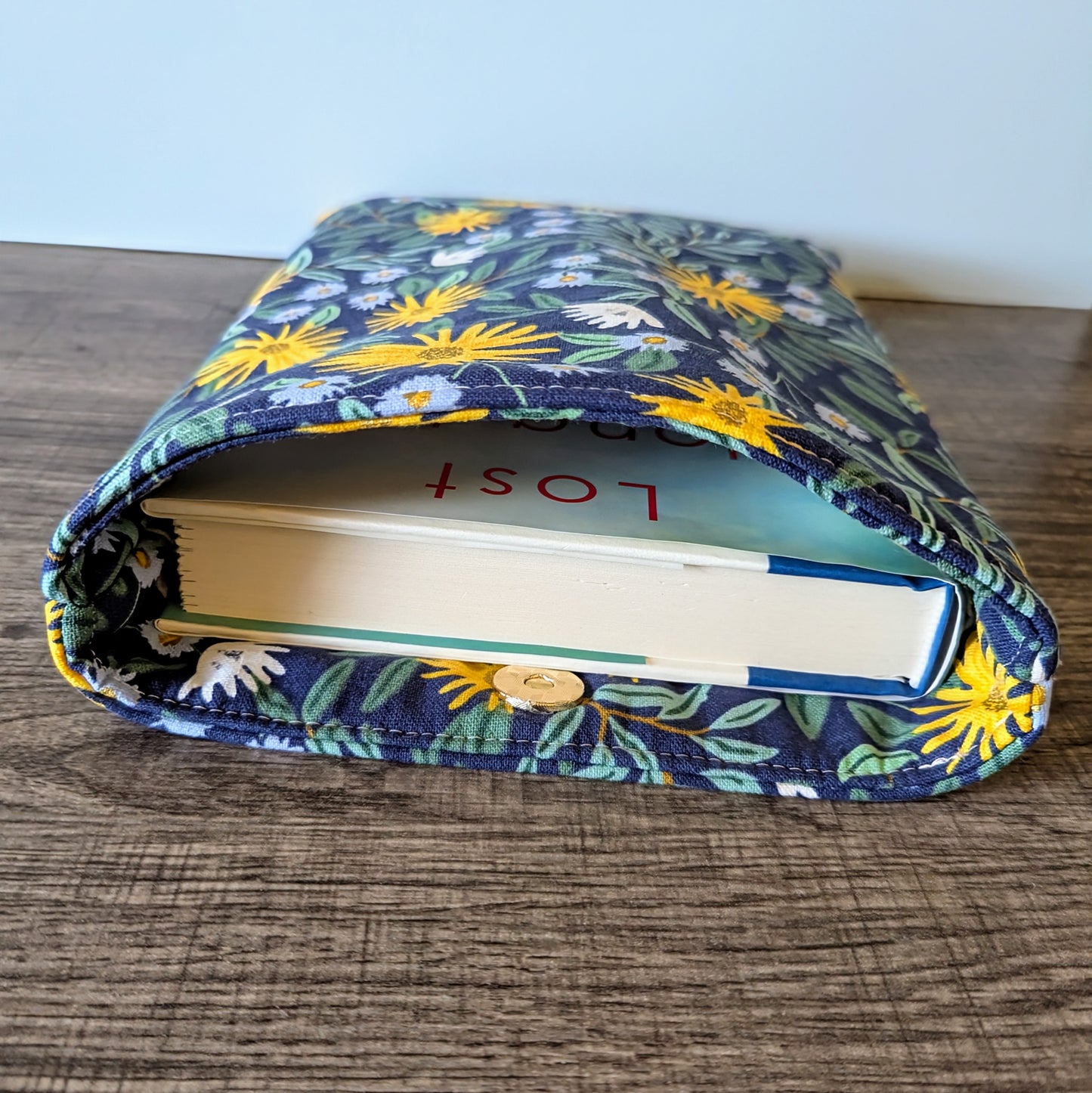 Navy Daisy Floral Canvas Book Sleeve