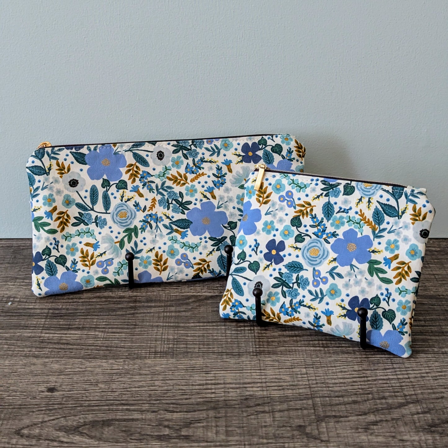 Wild Rose Blue Cotton Zipper Pouch
