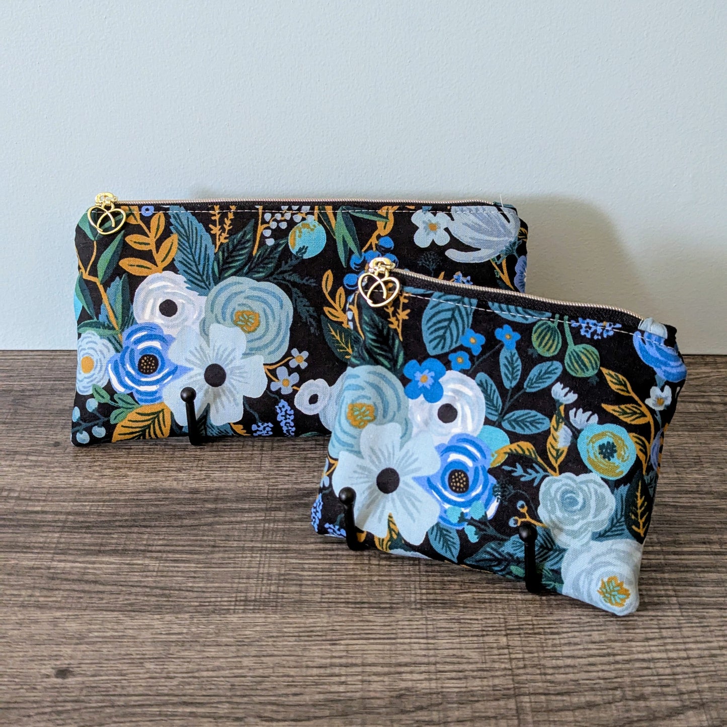 Dark Blue Floral Cotton Zipper Pouch
