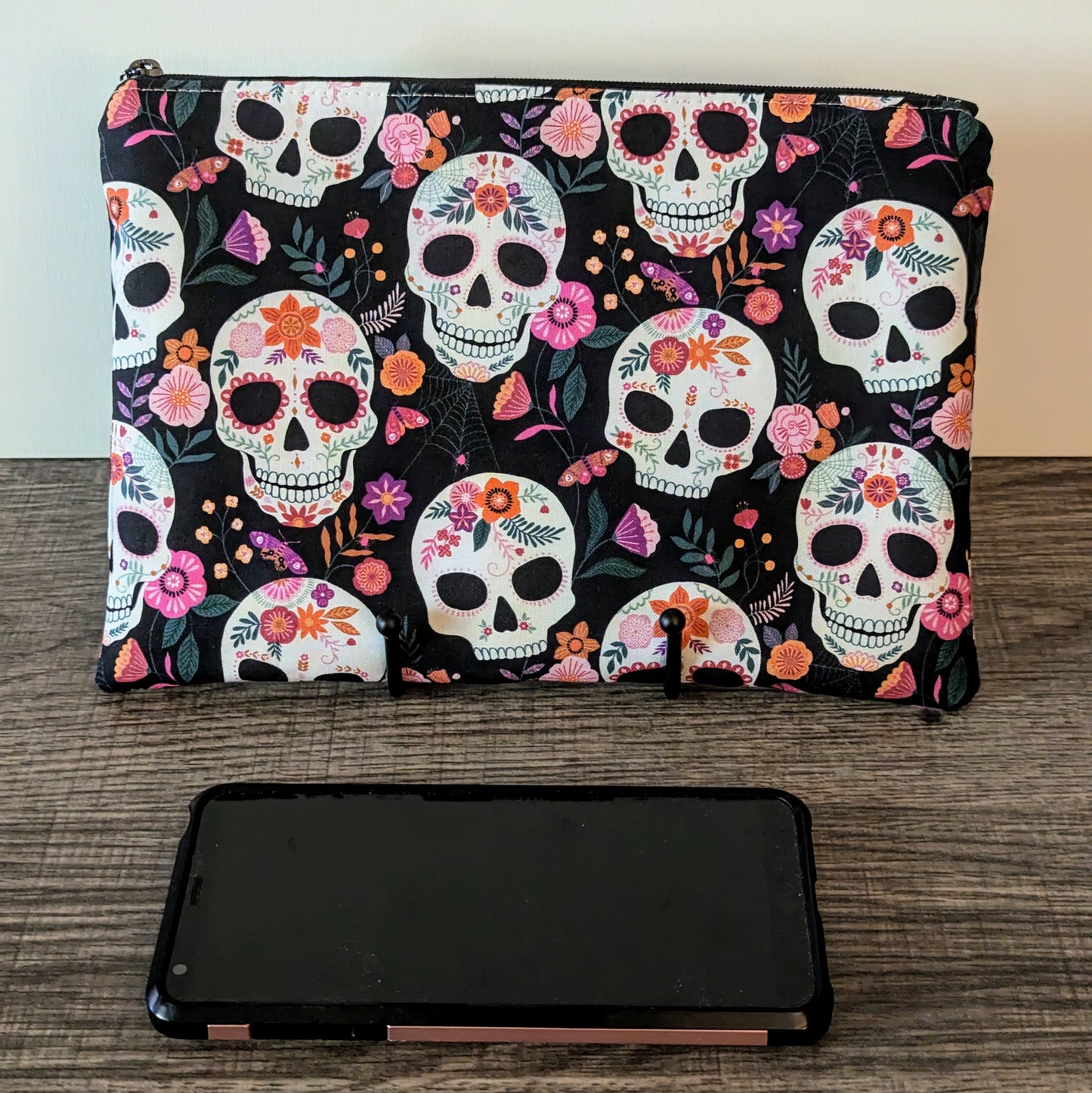 Black Skull Cotton Zipper Pouch