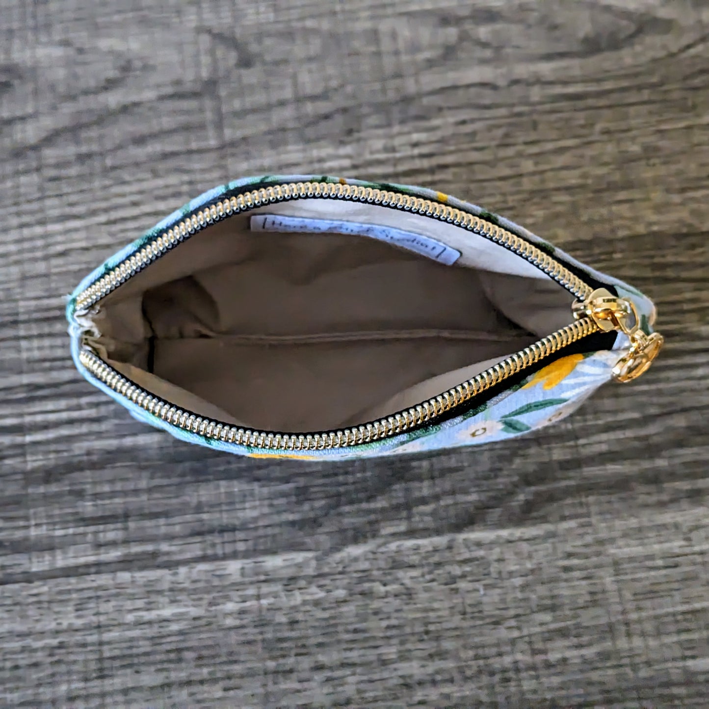 Light Blue Daisy Canvas Makeup Bag