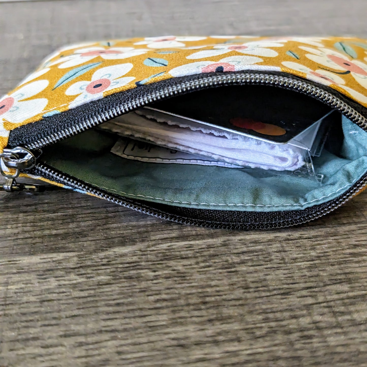 Yellow Daisy Cotton Zipper Pouch