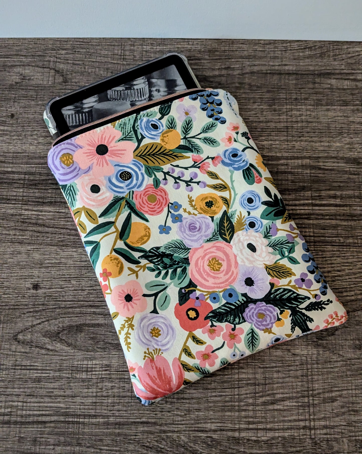Ivory Floral Cotton Book & E-Reader Sleeve