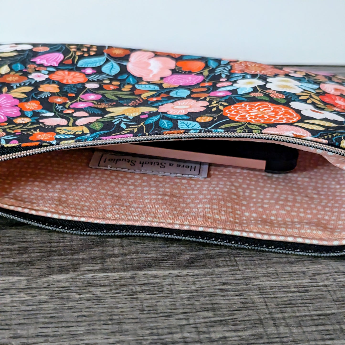 Bright Floral Cotton Zipper Pouch