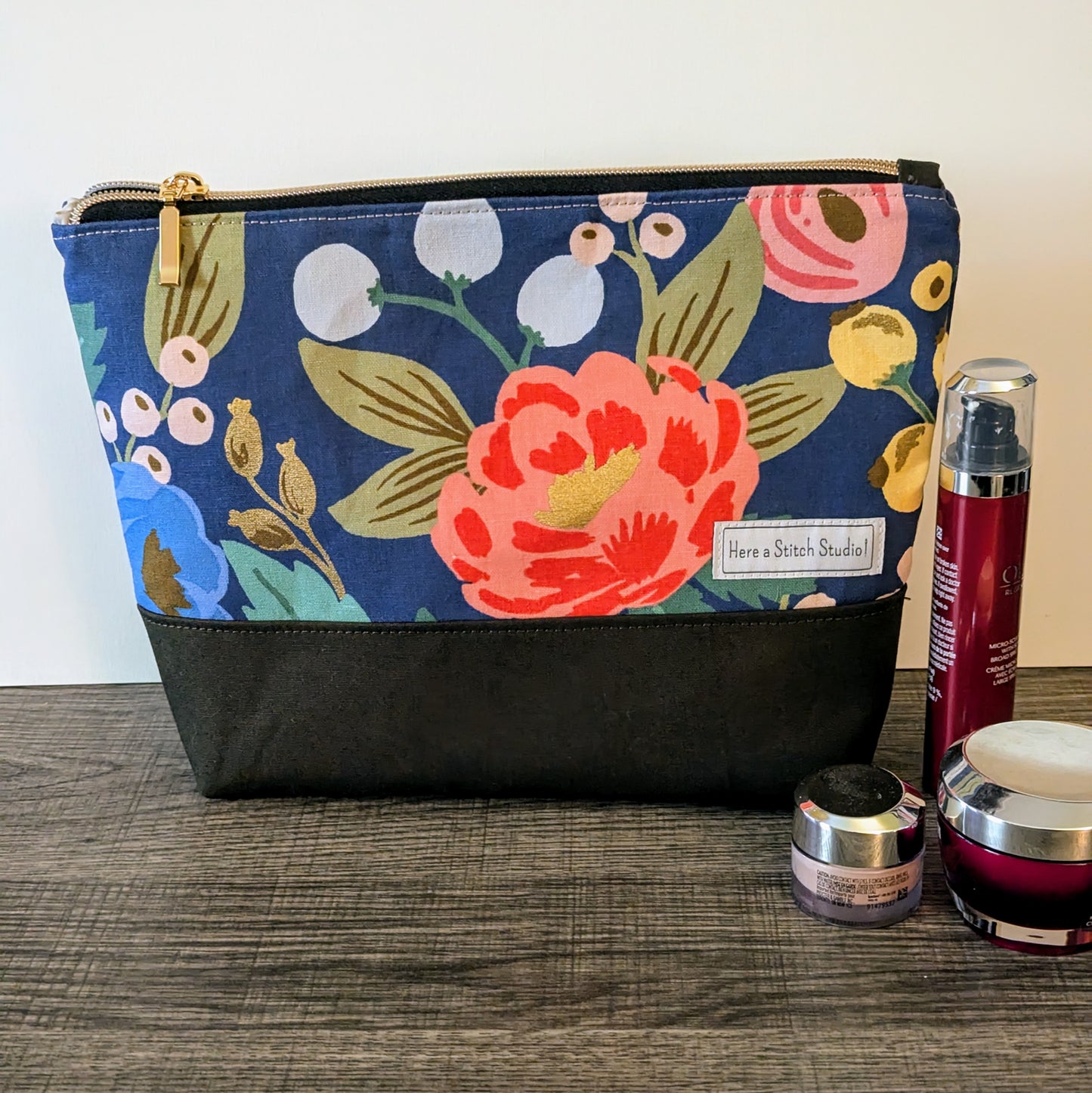 Large Blue Floral Canvas Zipper Bag