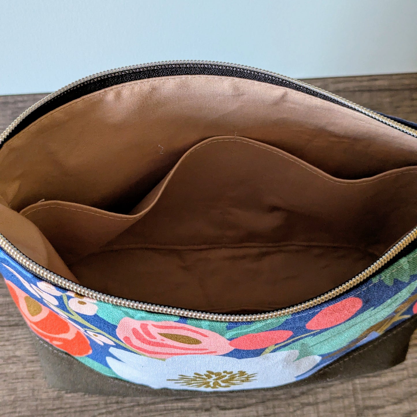 Large Blue Floral Canvas Zipper Bag