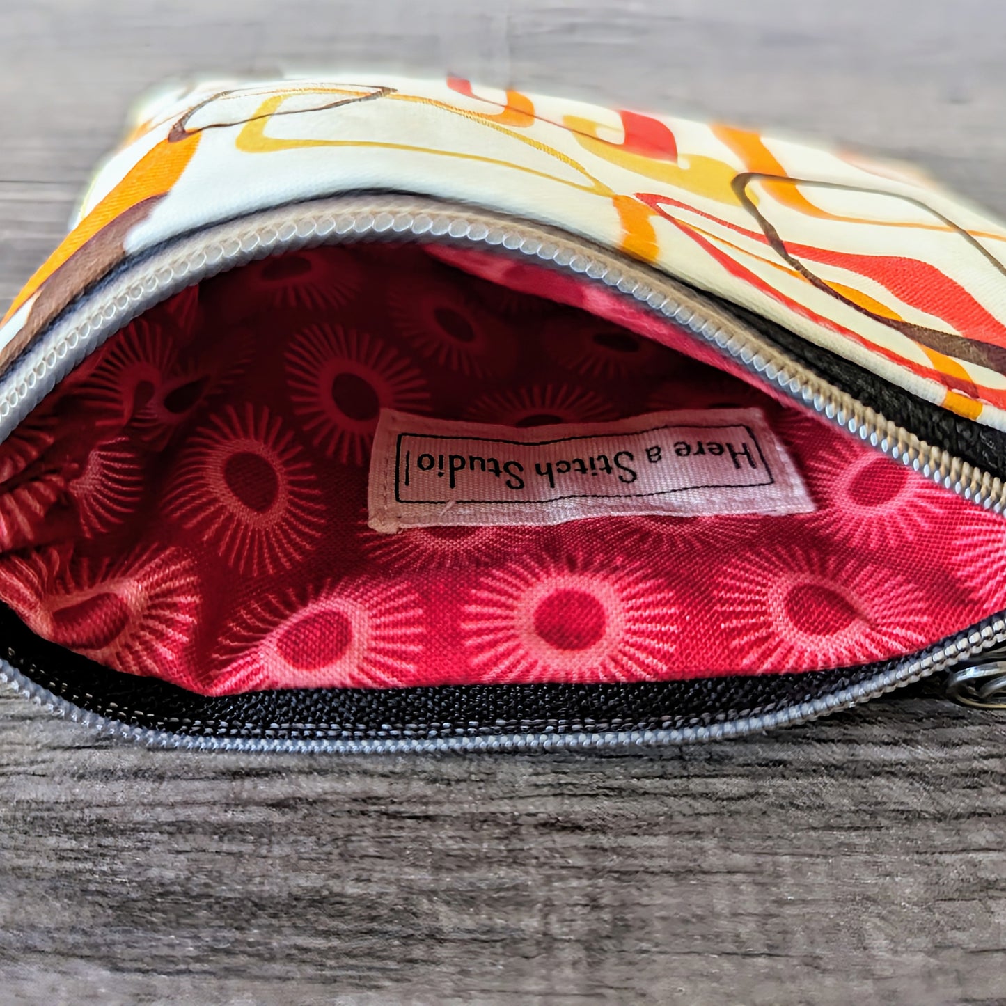 Retro Mod Cotton Zipper Pouch