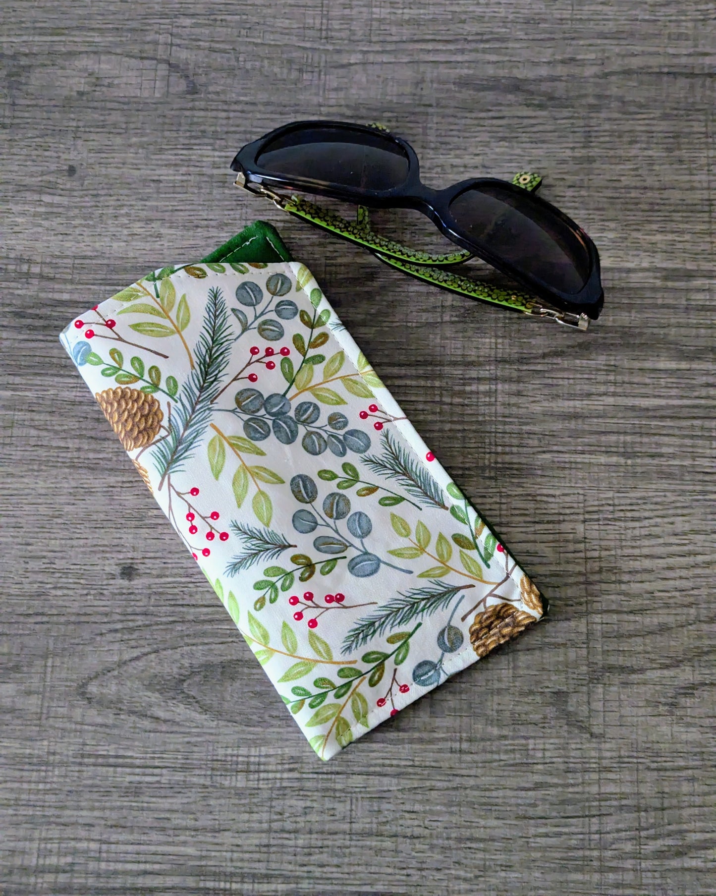 Winter Foliage Eyeglass Pouch