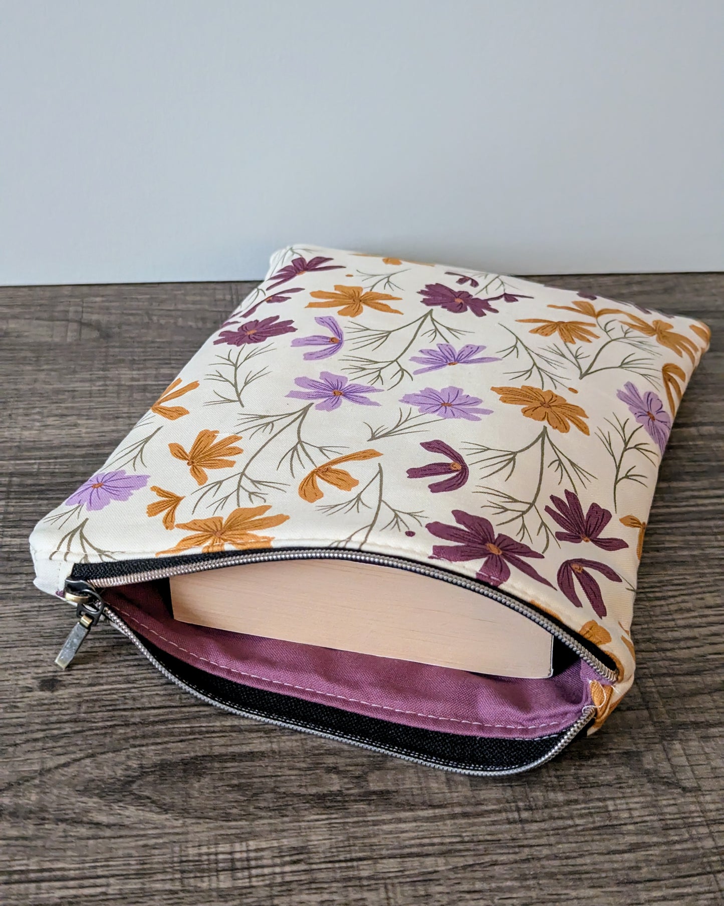 Cream Floral Cotton Book & E-Reader Sleeve