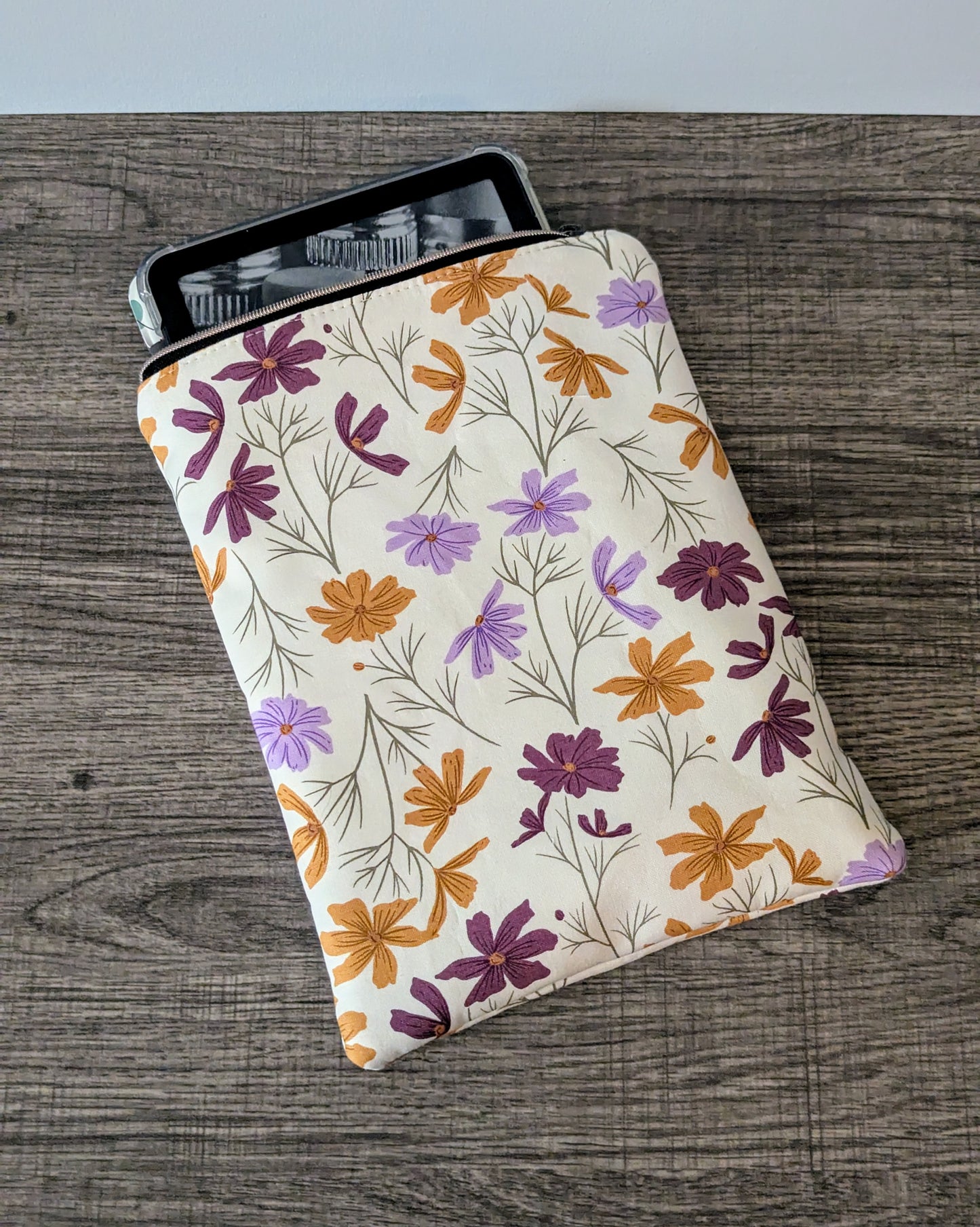Cream Floral Cotton Book & E-Reader Sleeve