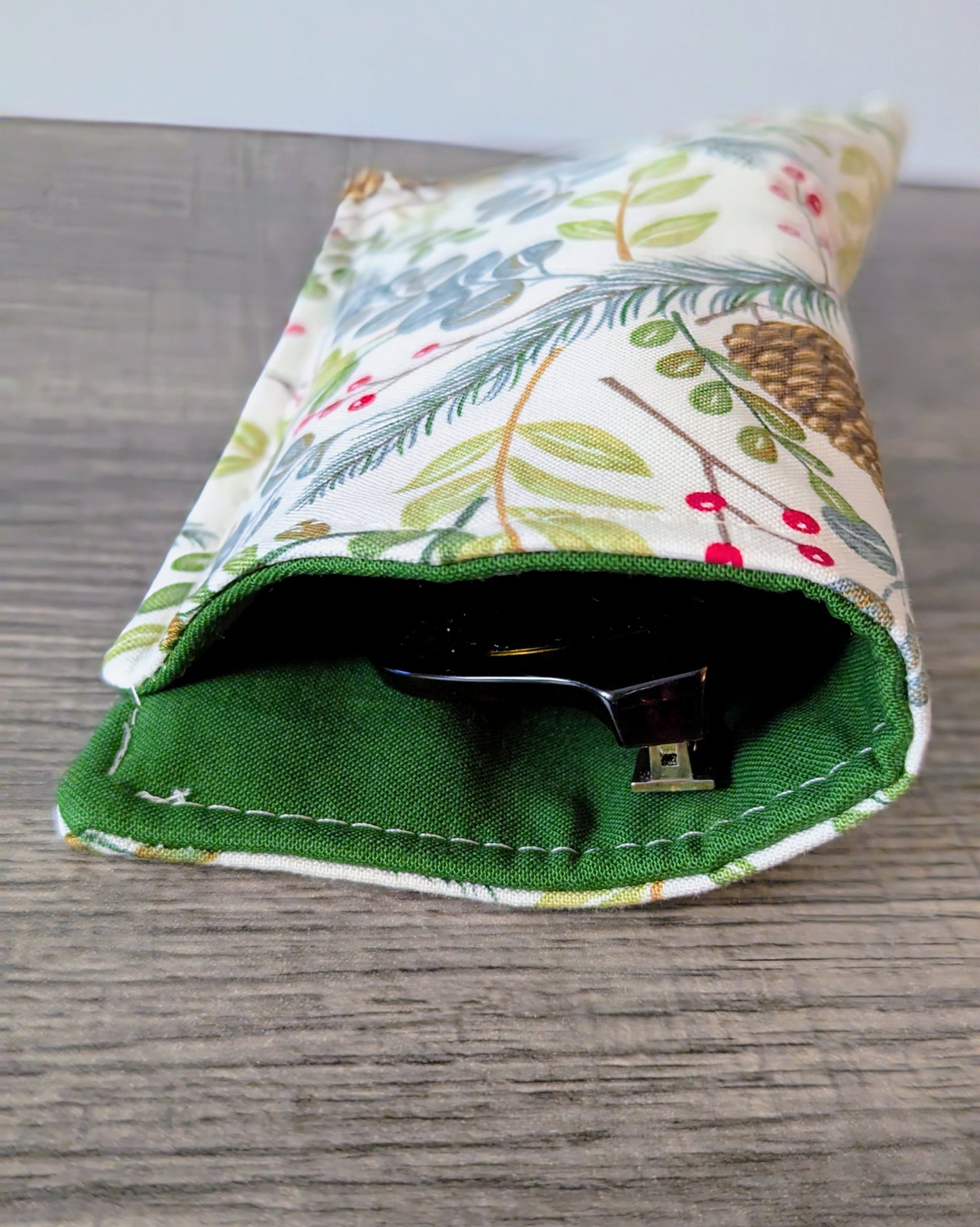 Winter Foliage Eyeglass Pouch