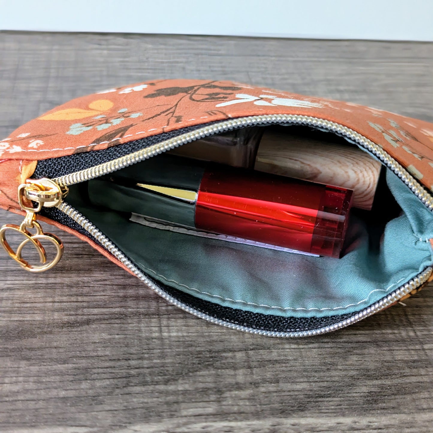 Tan Wildflower Cotton Zipper Pouch