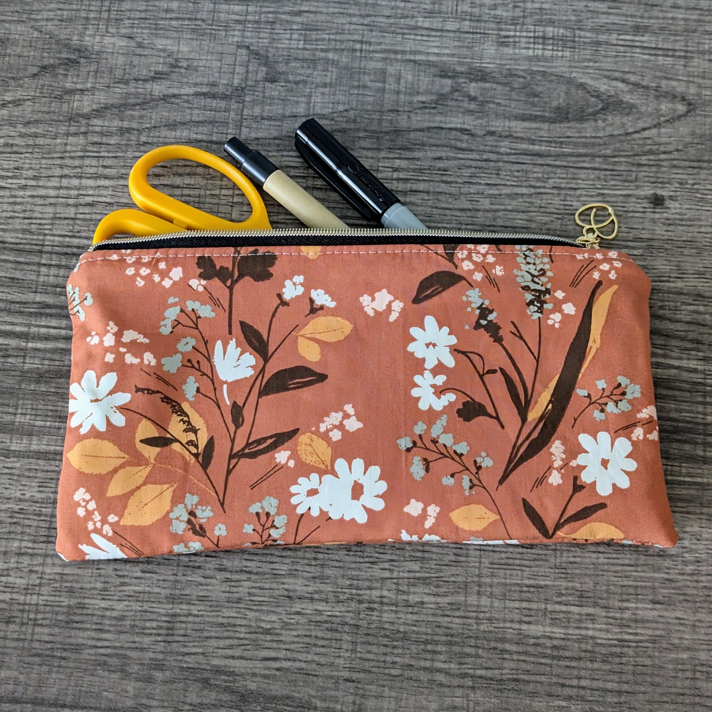 Tan Wildflower Cotton Zipper Pouch
