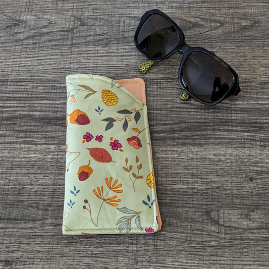 Leaf and Acorn Eyeglass Pouch