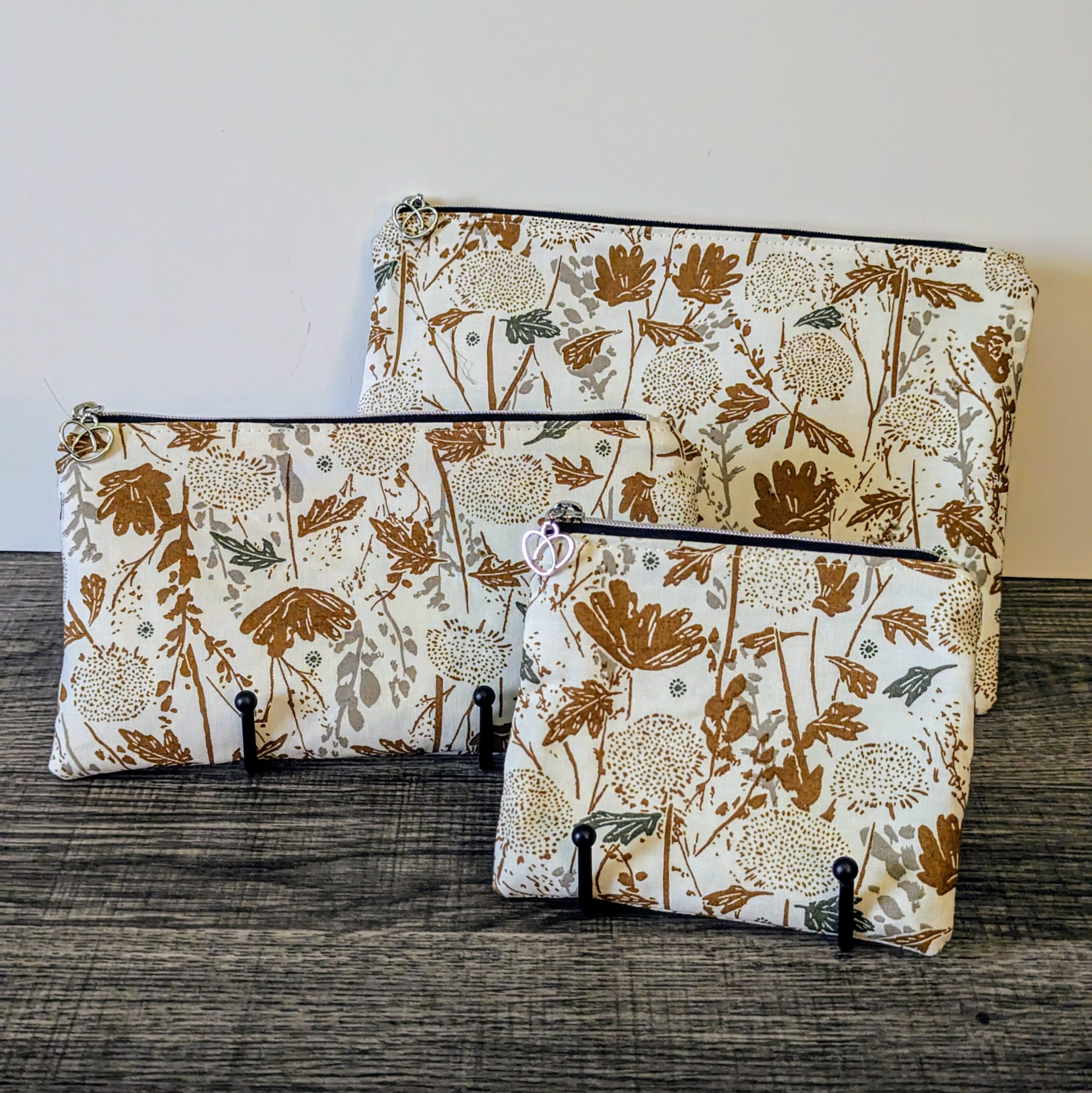 Cream Floral Cotton Zipper Pouch