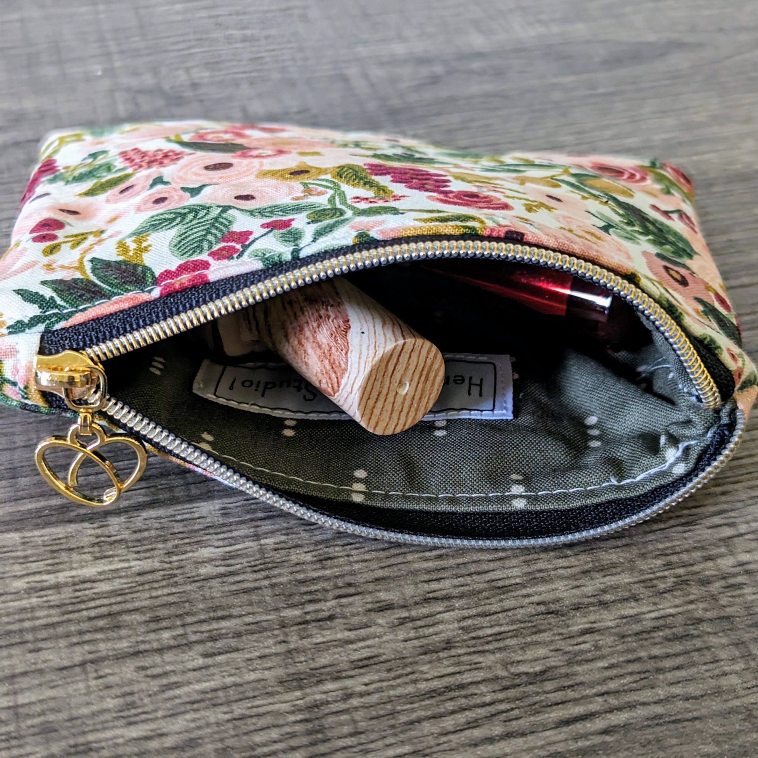 Pink Floral Cotton Zipper Pouch - Image 4