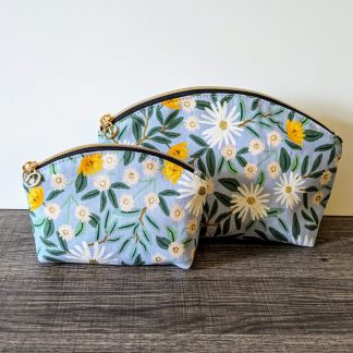 Light Blue Daisy Canvas Zipper Pouch