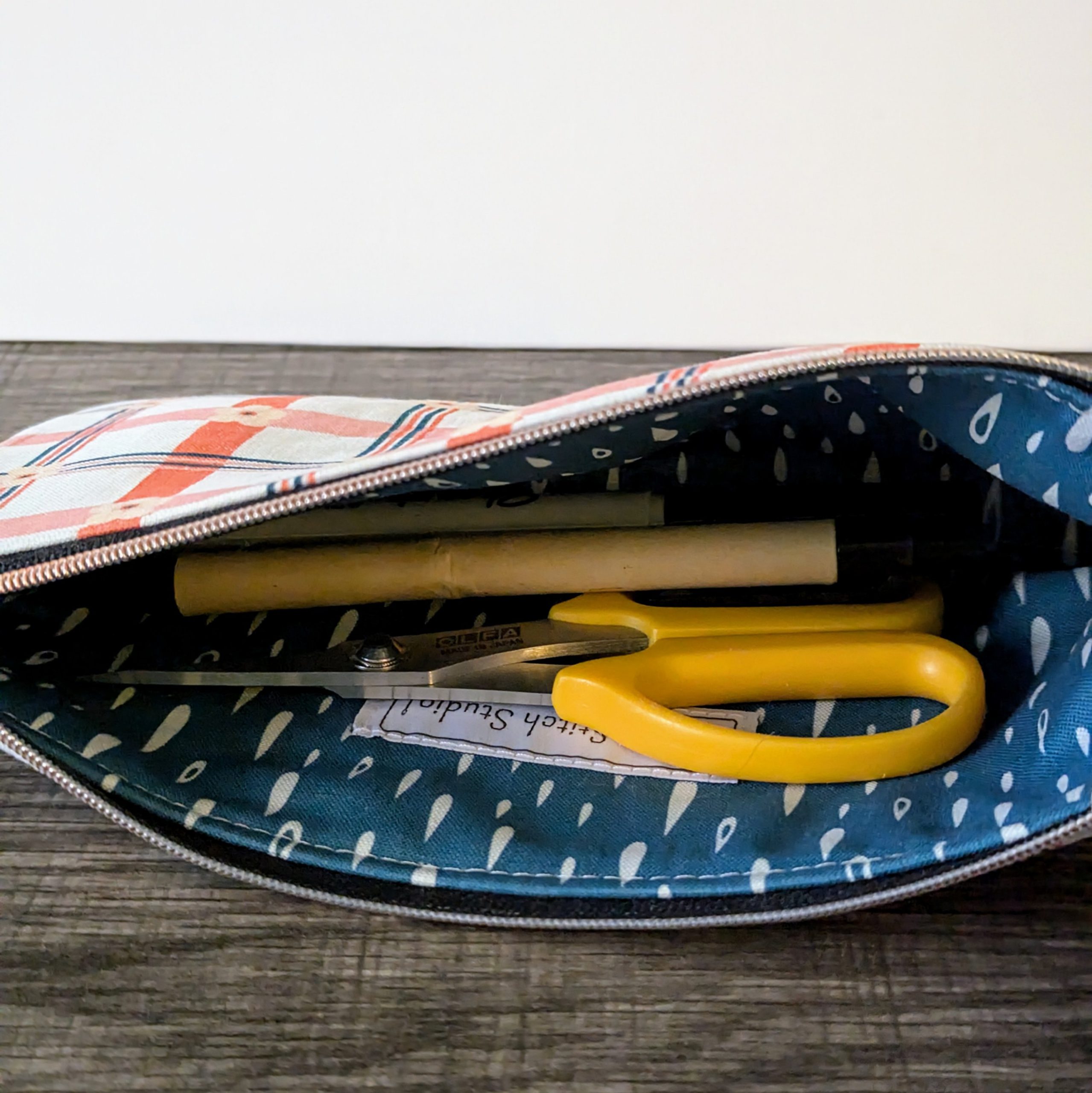 Plaid Floral Cotton Zipper Pouch - Image 9