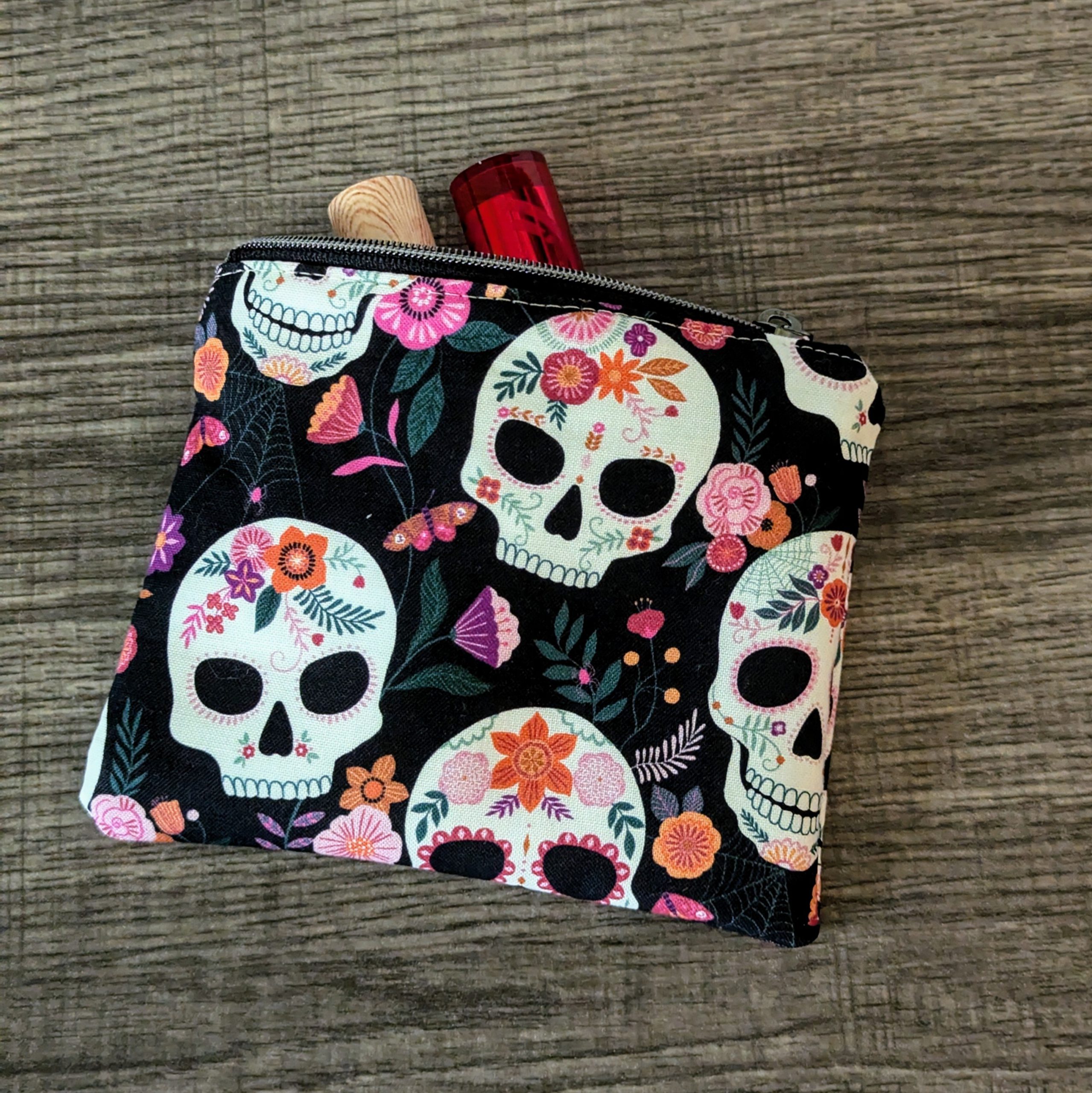 Black Skull Cotton Zipper Pouch - Image 3