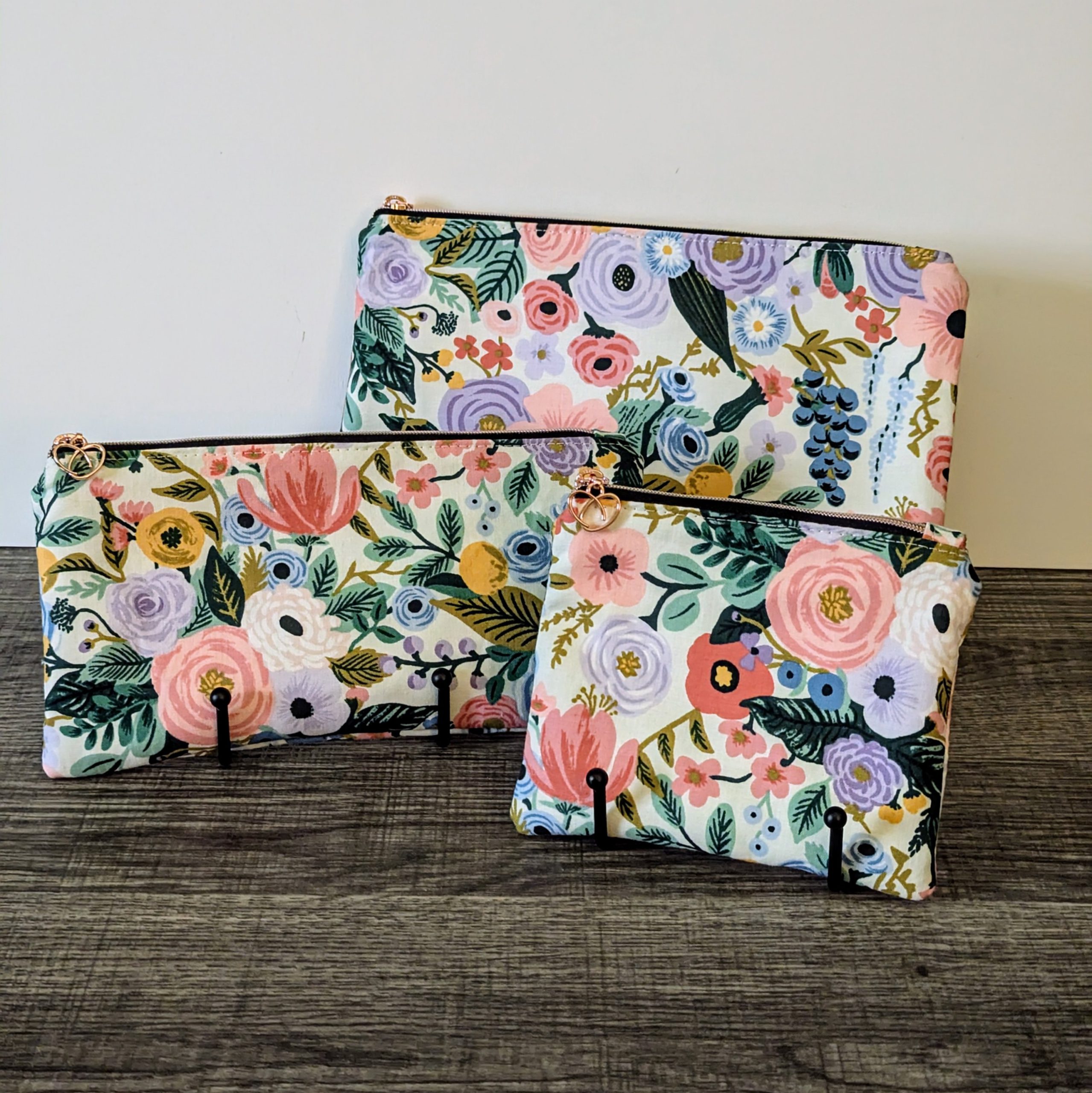 Ivory Floral Cotton Zipper Pouch