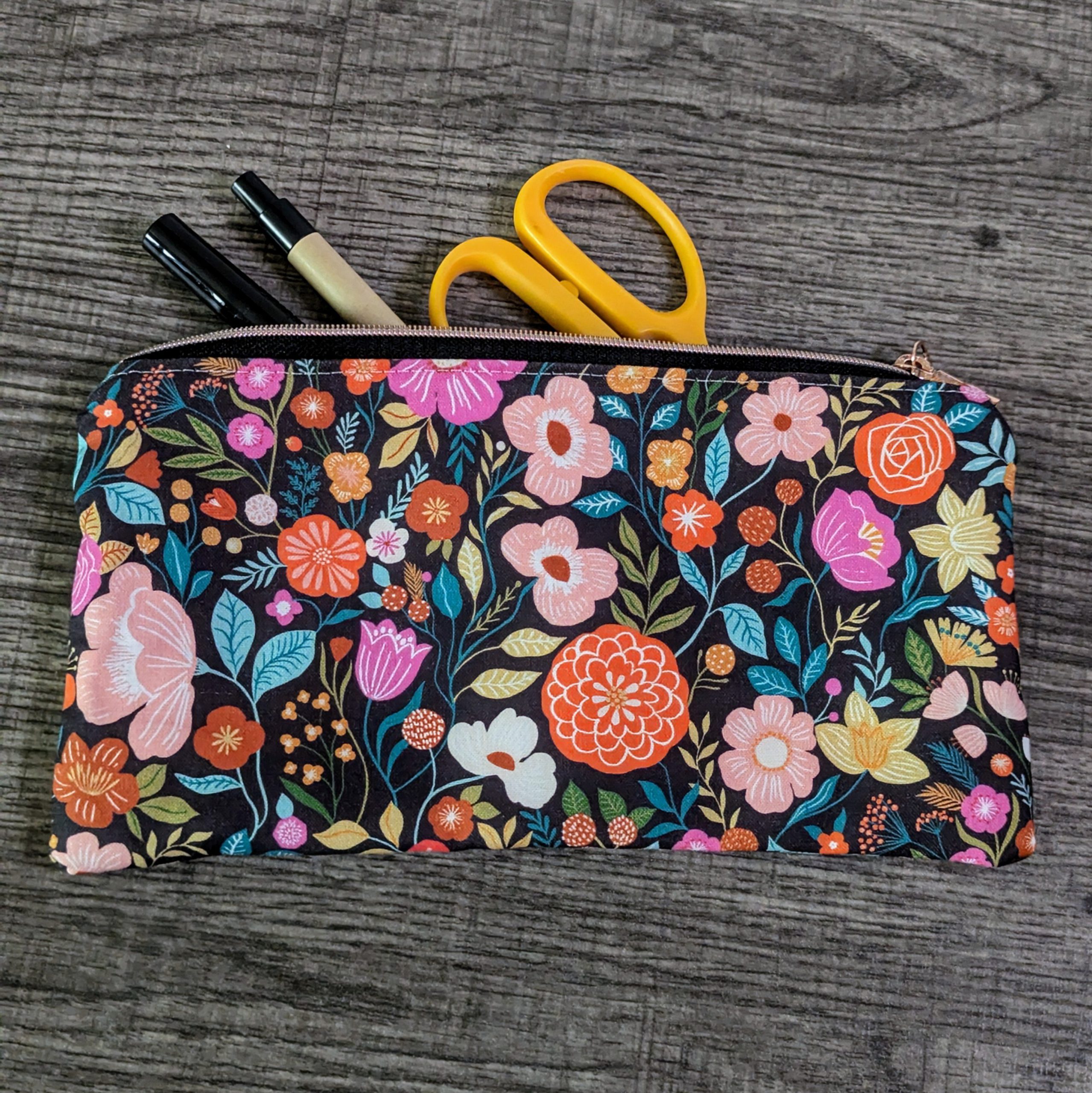 Bright Floral Cotton Zipper Pouch - Image 5