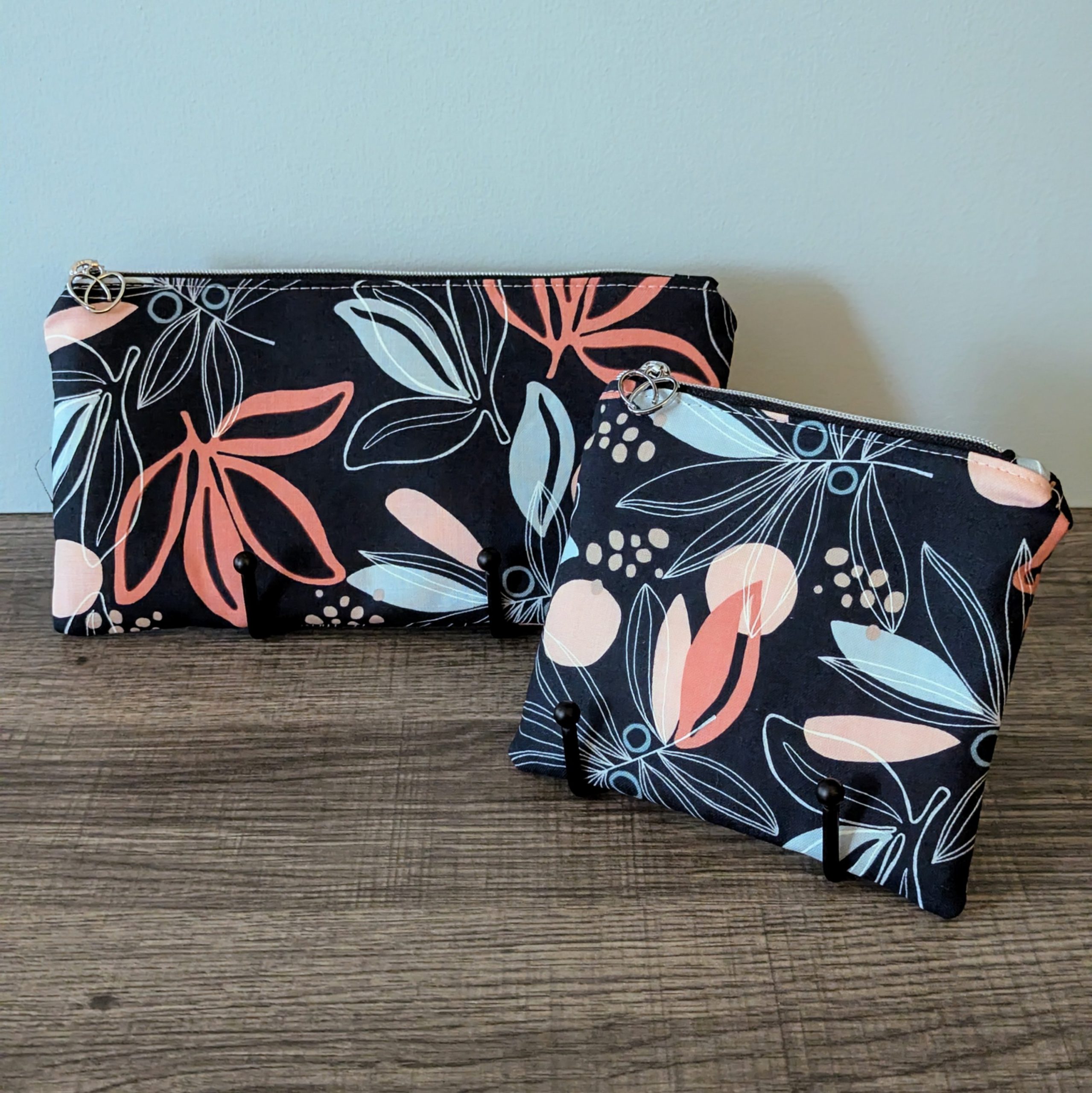 Navy Palm Leaf Cotton Zipper Pouch
