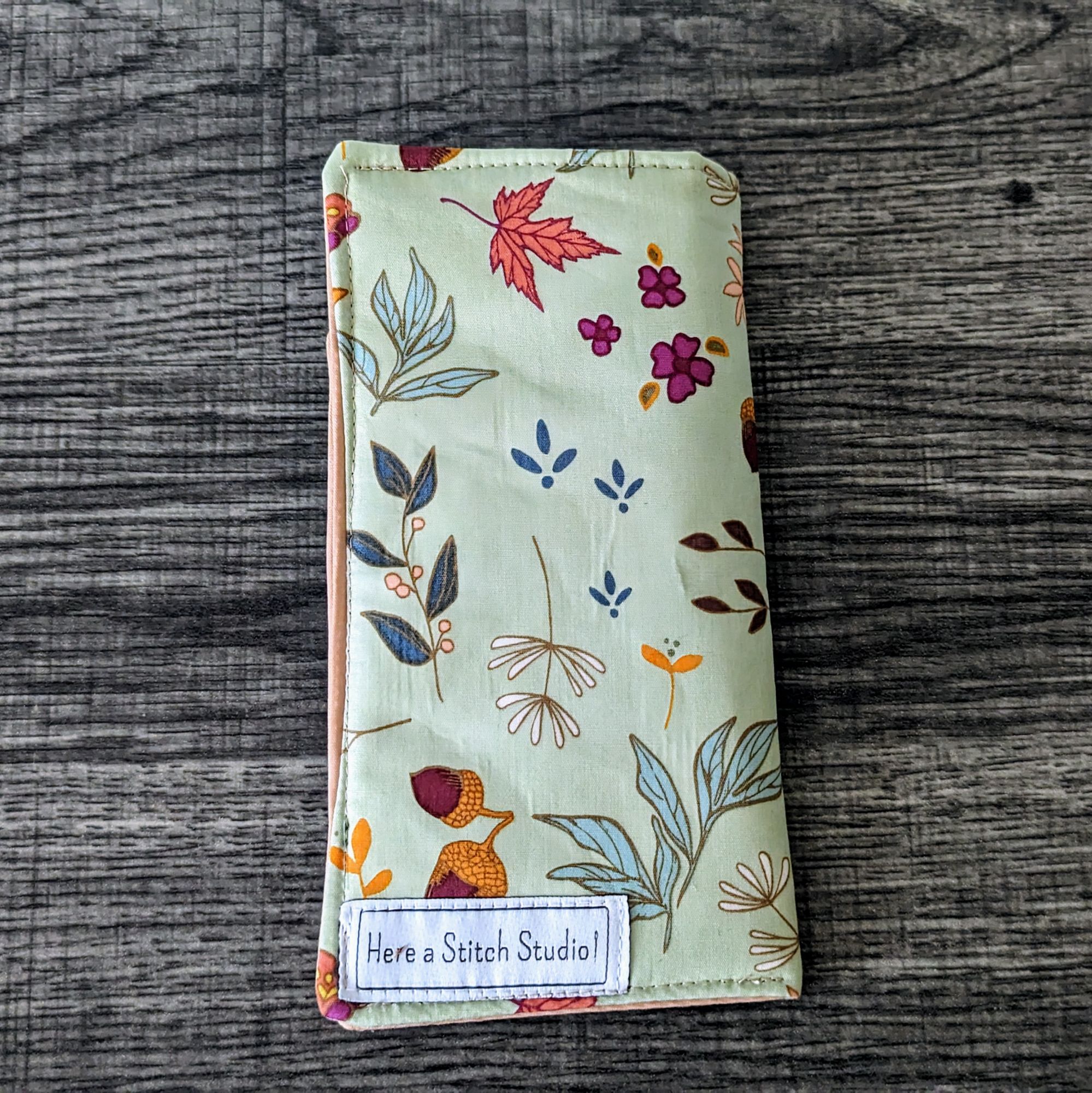 Acorn Leaves Eyeglass Pouch - Image 4