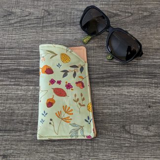Acorn Leaves Eyeglass Pouch