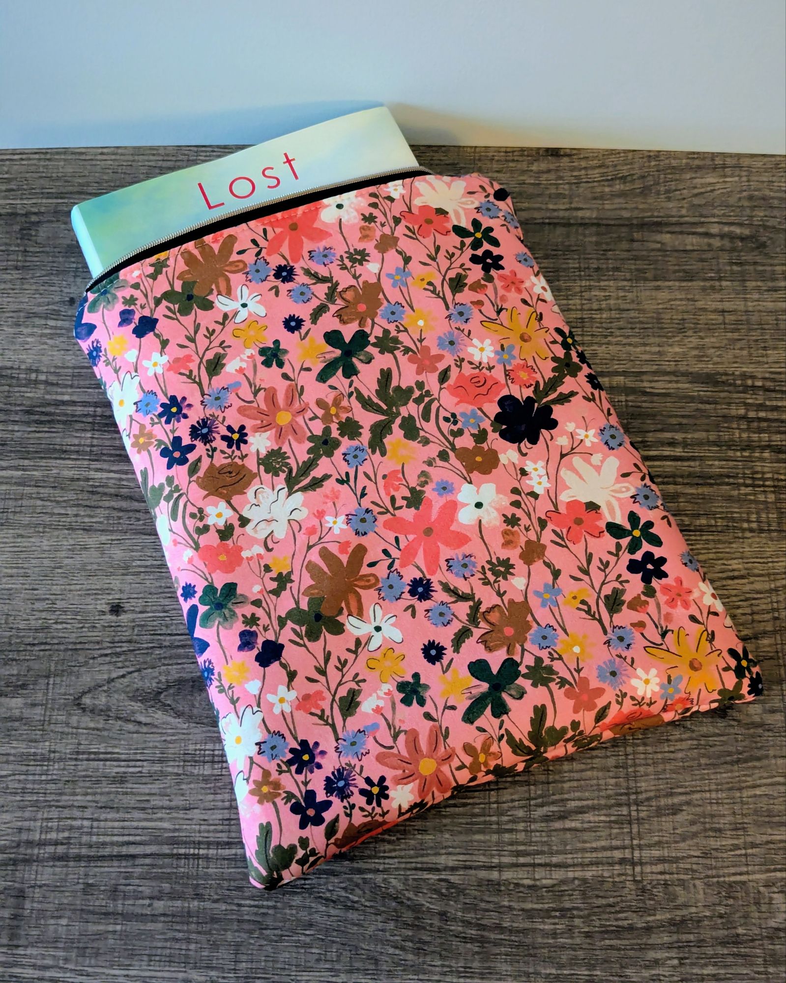 Pink Wildflower Book & E-Reader Sleeve - Image 2